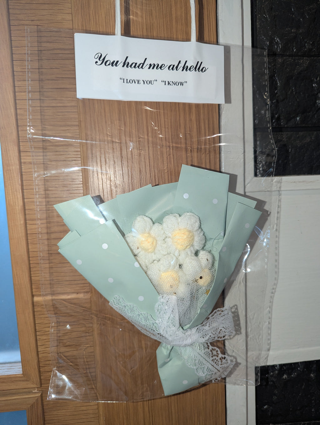 Mini Crochet Daisy Bouquet – Handmade Gift