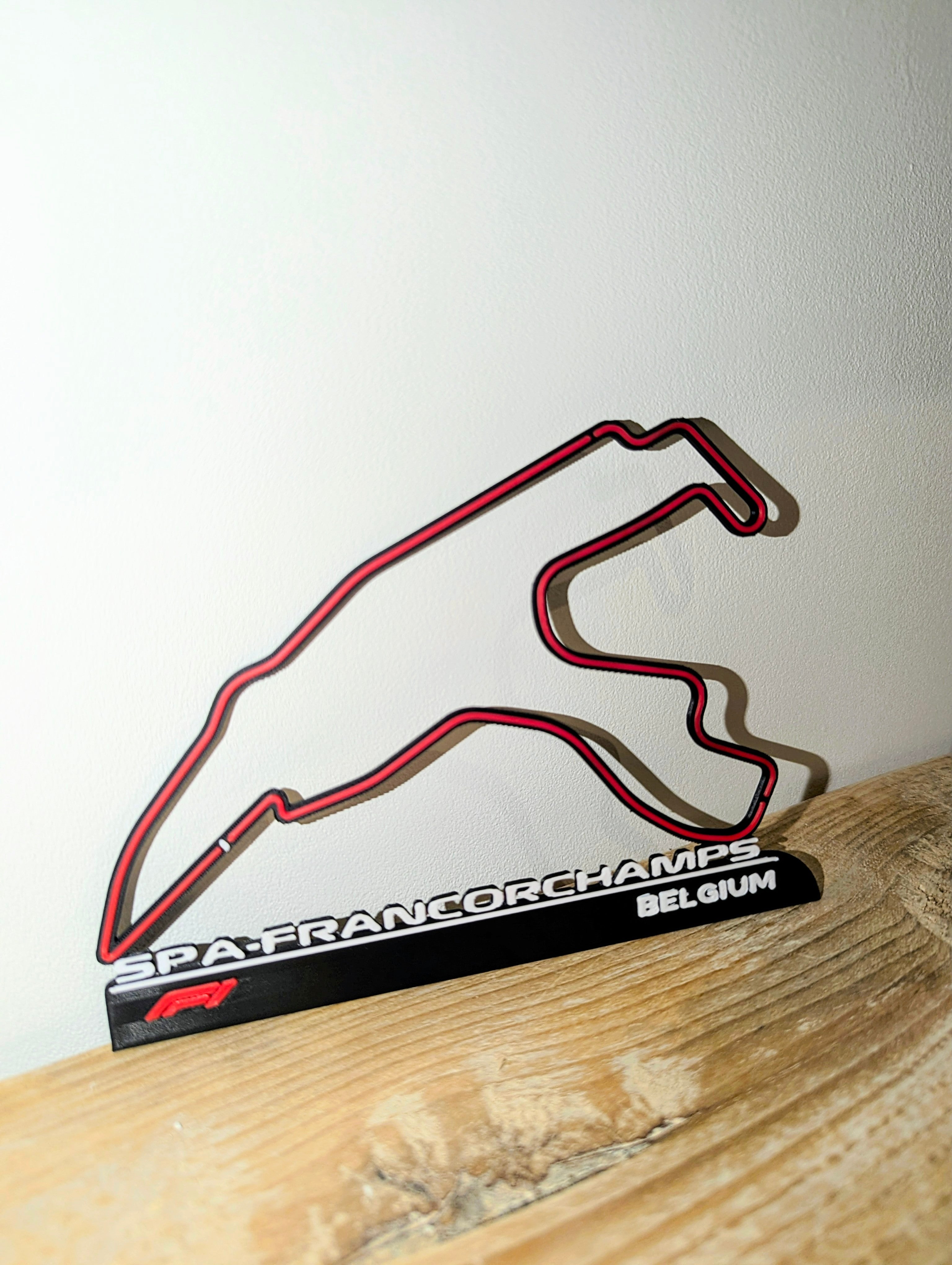 3D Printed Race Track Frame with Stats