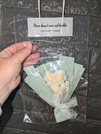 Mini Crochet Daisy Bouquet – Handmade Gift