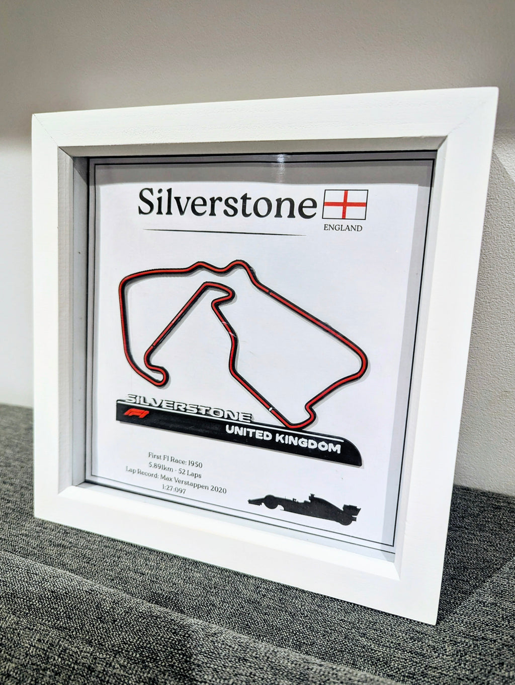 3D Printed Race Track Frame with Stats